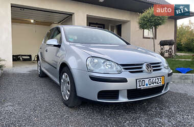 Хетчбек Volkswagen Golf 2005 в Бучачі