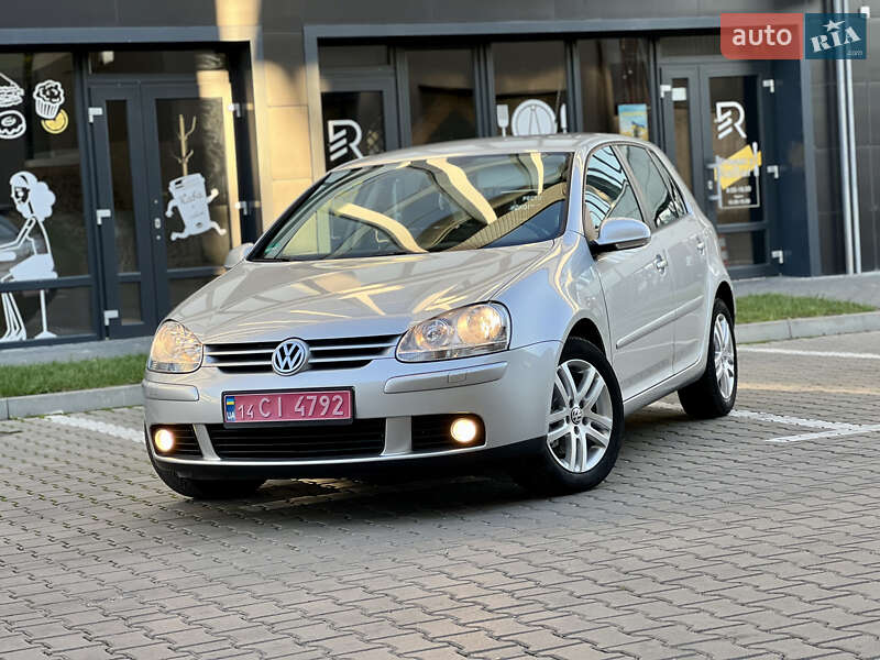 Хэтчбек Volkswagen Golf 2007 в Ивано-Франковске