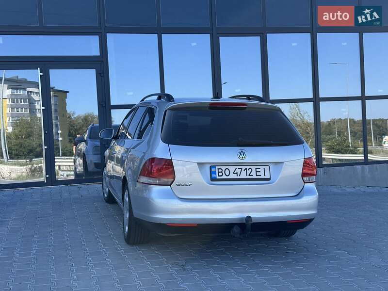 Універсал Volkswagen Golf 2008 в Тернополі