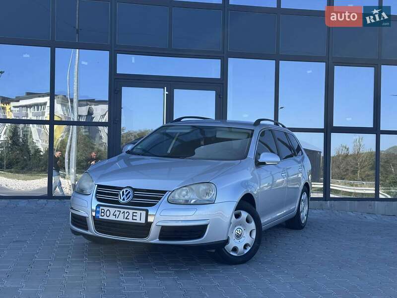 Універсал Volkswagen Golf 2008 в Тернополі