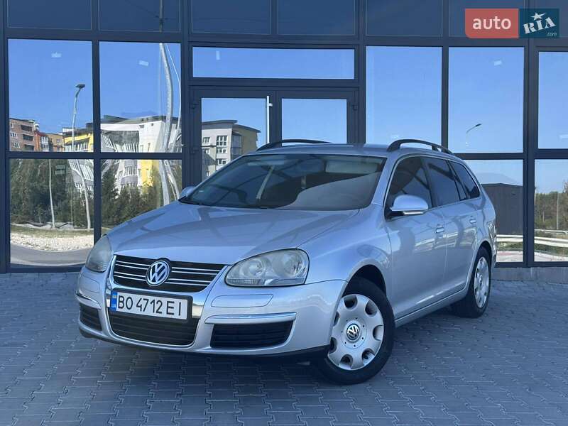 Універсал Volkswagen Golf 2008 в Тернополі