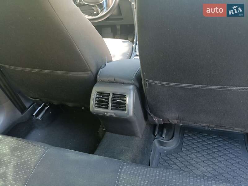 Універсал Volkswagen Golf 2014 в Києві