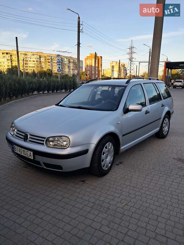 Volkswagen Golf 2001