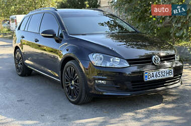Универсал Volkswagen Golf 2014 в Киеве