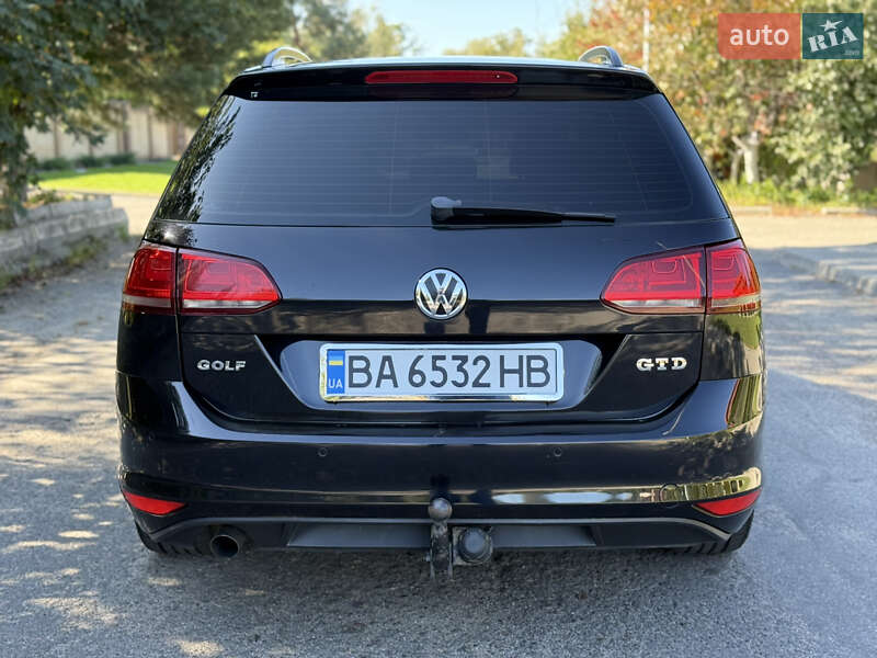 Универсал Volkswagen Golf 2014 в Киеве