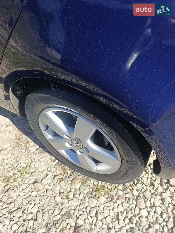 Хетчбек Volkswagen Golf 2009 в Сумах