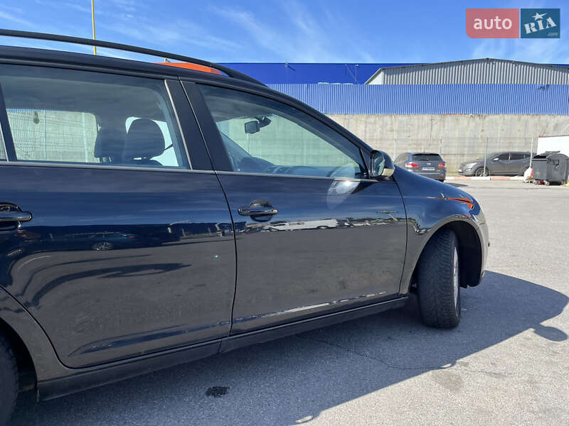 Універсал Volkswagen Golf 2007 в Вінниці