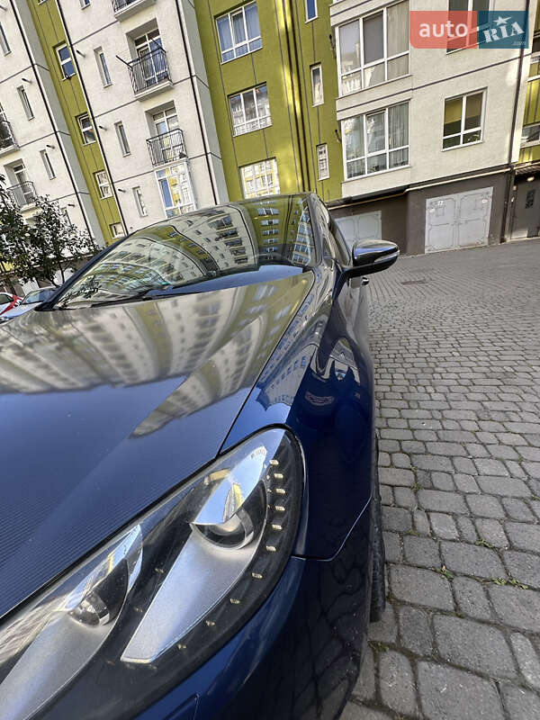 Хетчбек Volkswagen Golf 2011 в Івано-Франківську