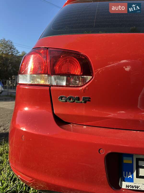 Хетчбек Volkswagen Golf 2009 в Львові