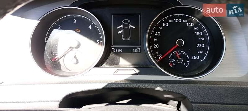 Універсал Volkswagen Golf 2014 в Харкові