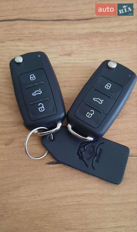 Універсал Volkswagen Golf 2013 в Прилуках