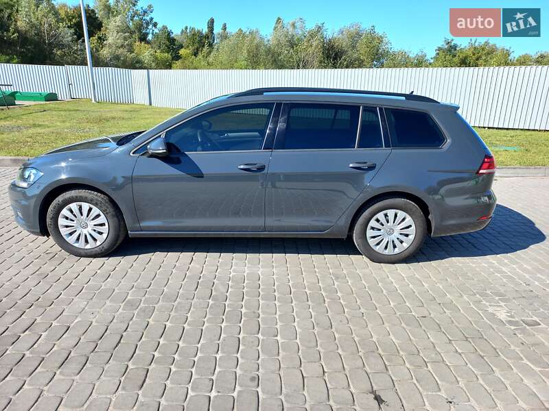 Универсал Volkswagen Golf 2018 в Бердичеве