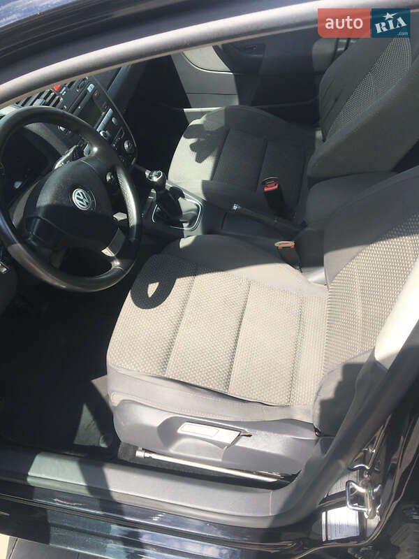 Универсал Volkswagen Golf 2007 в Луцке