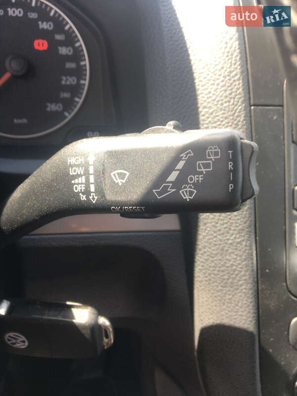 Универсал Volkswagen Golf 2007 в Луцке