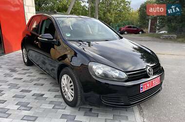 Хэтчбек Volkswagen Golf 2009 в Хороле
