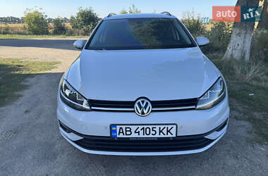 Универсал Volkswagen Golf 2017 в Жмеринке