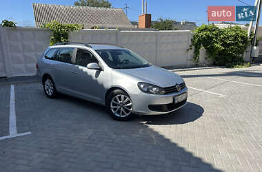 Универсал Volkswagen Golf 2012 в Ровно