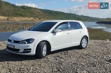 Хетчбек Volkswagen Golf 2014 в Новодністровську