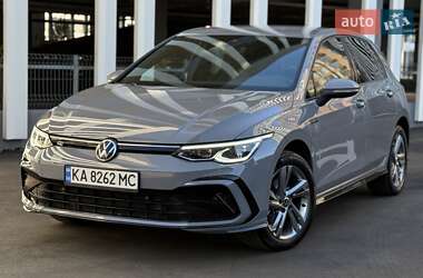 Хэтчбек Volkswagen Golf 2021 в Киеве