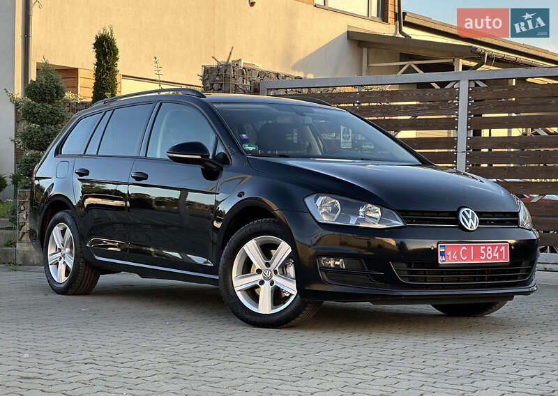 Универсал Volkswagen Golf 2015 в Стрые