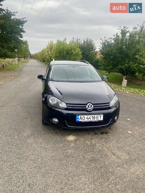 Универсал Volkswagen Golf 2012 в Виноградове