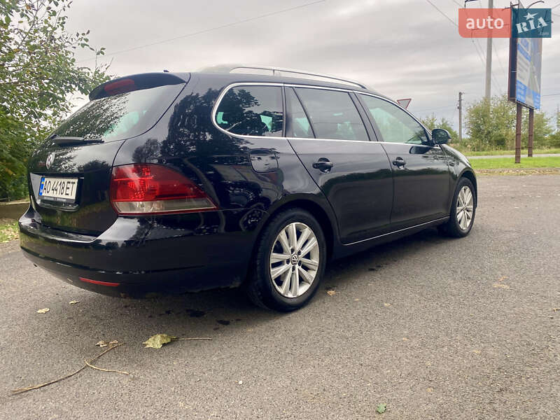 Универсал Volkswagen Golf 2012 в Виноградове