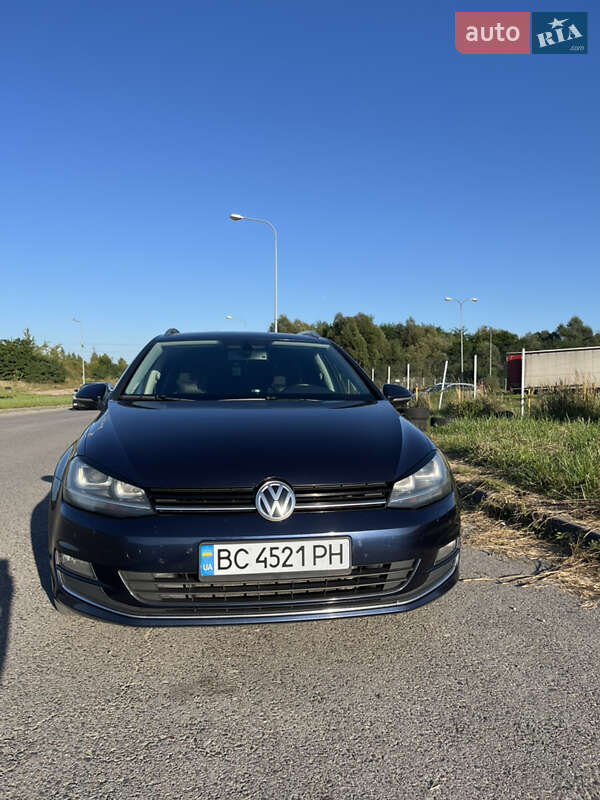 Универсал Volkswagen Golf 2015 в Львове