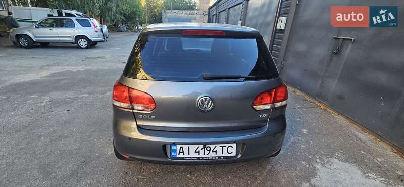 Хэтчбек Volkswagen Golf 2011 в Белой Церкви