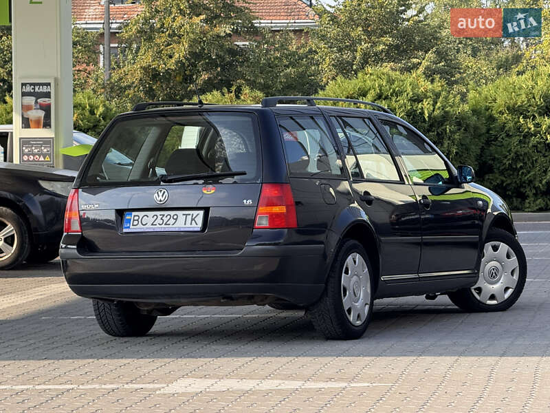 Універсал Volkswagen Golf 2001 в Дрогобичі