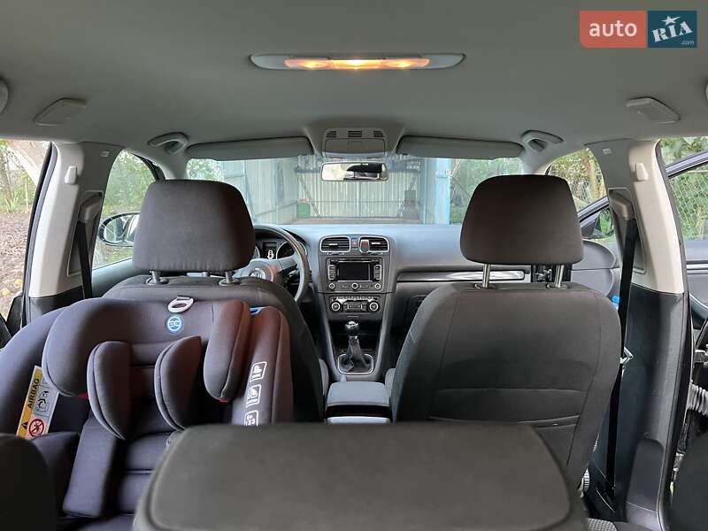 Універсал Volkswagen Golf 2011 в Луцьку фото 3 Універсал Volkswagen Golf 2011 в Луцьку
