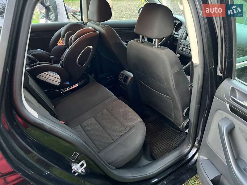 Універсал Volkswagen Golf 2011 в Луцьку фото 7 Універсал Volkswagen Golf 2011 в Луцьку