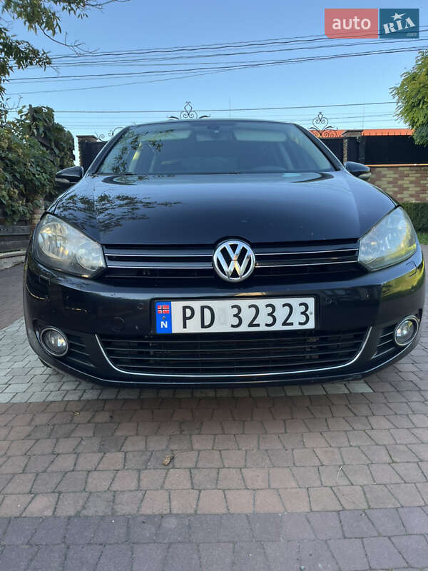 Хетчбек Volkswagen Golf 2010 в Луцьку