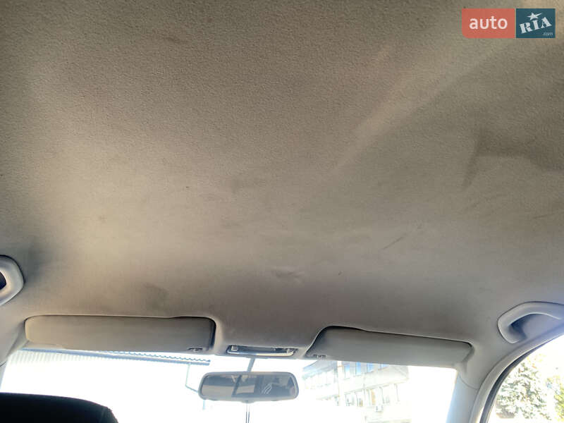 Хэтчбек Volkswagen Golf 2001 в Черкассах