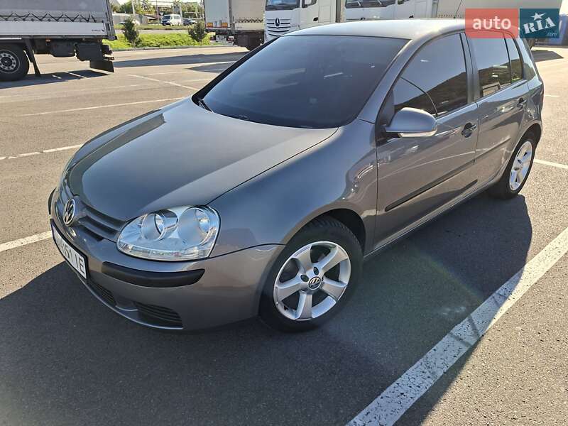 Volkswagen Golf 2005
