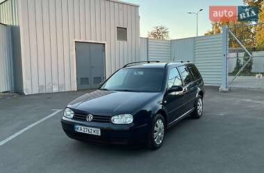 Універсал Volkswagen Golf 2002 в Києві