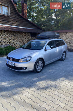 Універсал Volkswagen Golf 2010 в Ужгороді