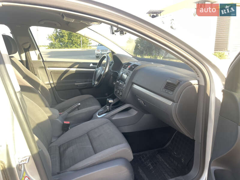 Хетчбек Volkswagen Golf 2007 в Ізмаїлі