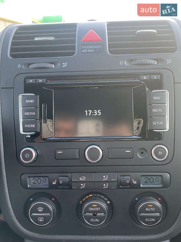 Хетчбек Volkswagen Golf 2007 в Ізмаїлі