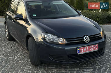 Хэтчбек Volkswagen Golf 2009 в Днепре
