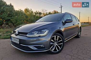 Универсал Volkswagen Golf 2019 в Кропивницком