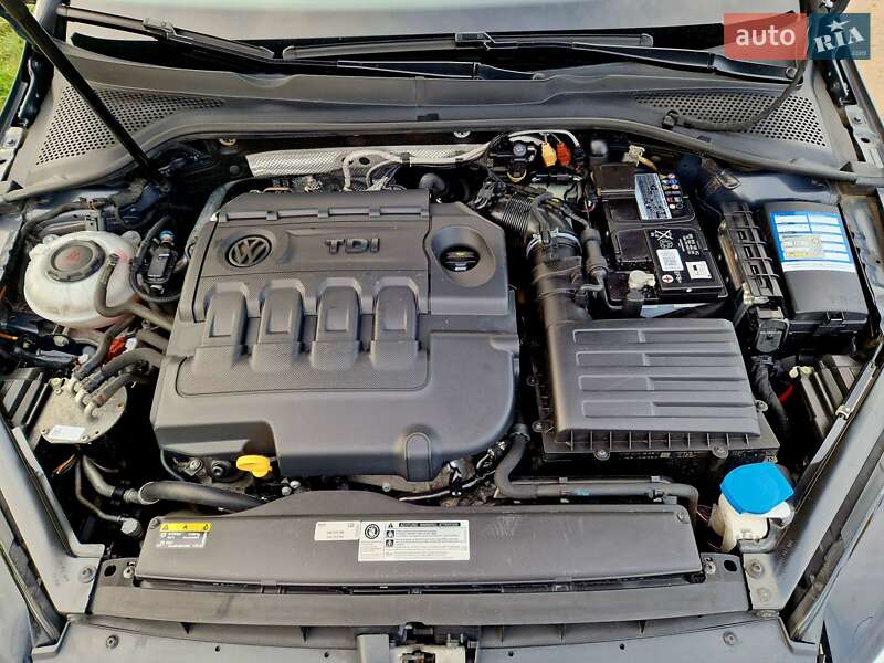 Универсал Volkswagen Golf 2019 в Кропивницком фото 32 Универсал Volkswagen Golf 2019 в Кропивницком
