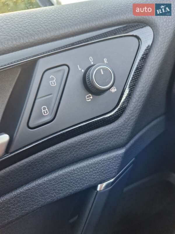 Универсал Volkswagen Golf 2019 в Кропивницком фото 50 Универсал Volkswagen Golf 2019 в Кропивницком