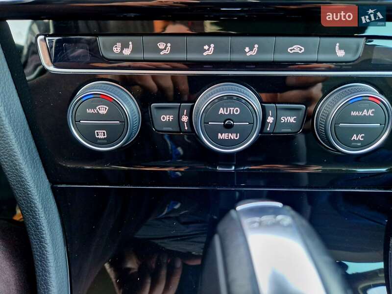 Универсал Volkswagen Golf 2019 в Кропивницком фото 58 Универсал Volkswagen Golf 2019 в Кропивницком