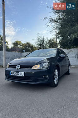Універсал Volkswagen Golf 2013 в Запоріжжі
