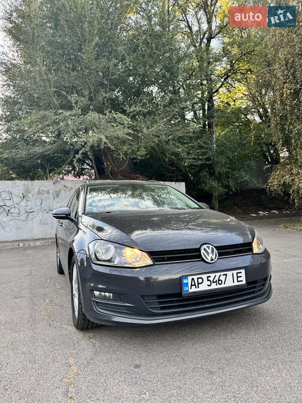 Универсал Volkswagen Golf 2013 в Запорожье