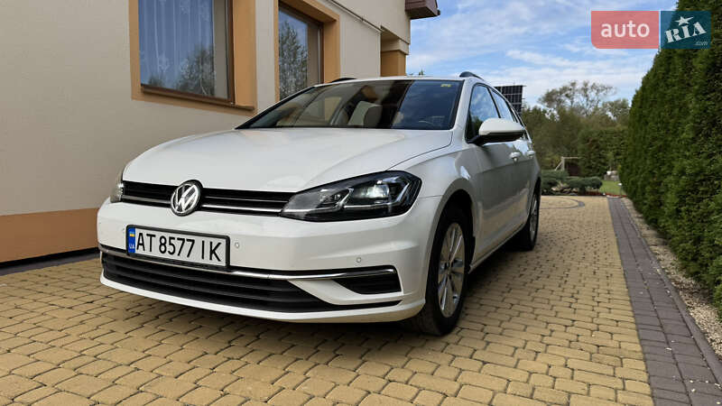 Volkswagen Golf 2020