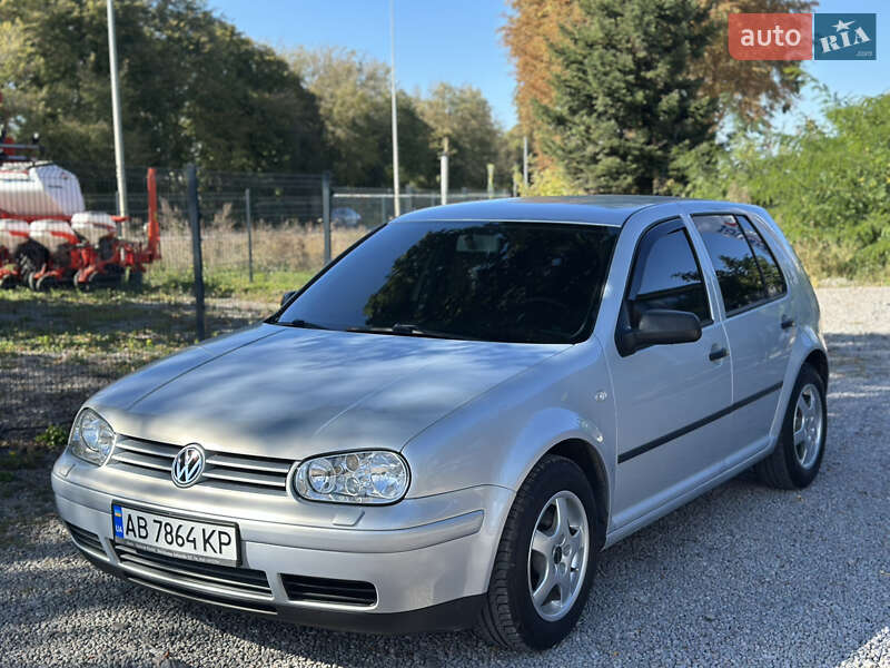 Volkswagen Golf 2000 Volkswagen Golf 2000