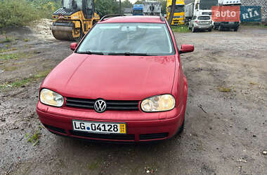Універсал Volkswagen Golf 2002 в Брошневі-Облозі