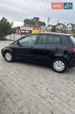 Хетчбек Volkswagen Golf 2005 в Чернівцях