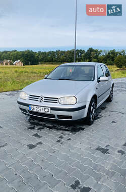 Хэтчбек Volkswagen Golf 2000 в Черновцах